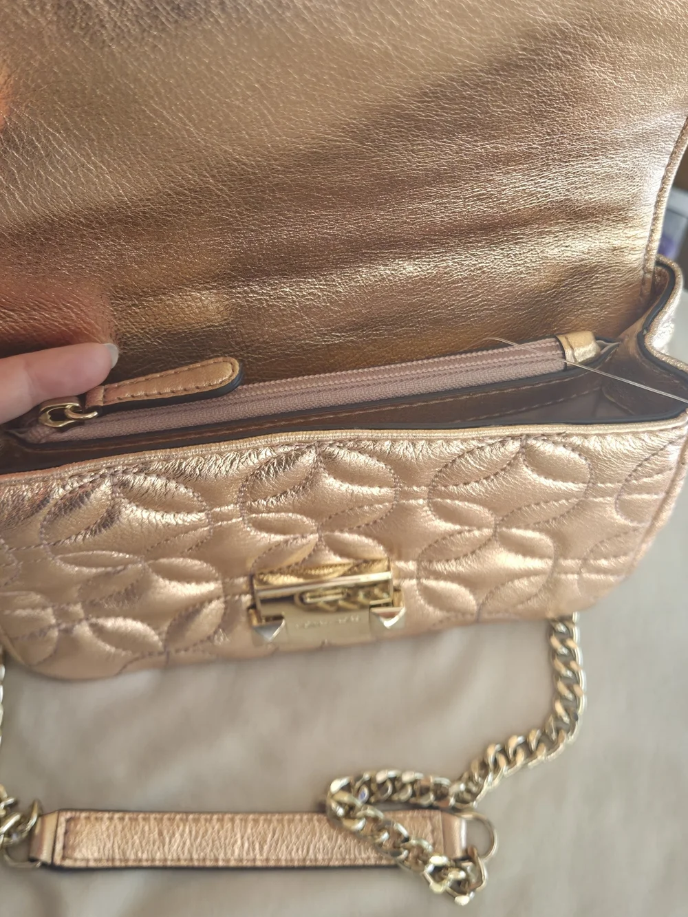 NWOT Michael Kors Metallic Rose Gold Quilted Chain Shoulder Crossbody